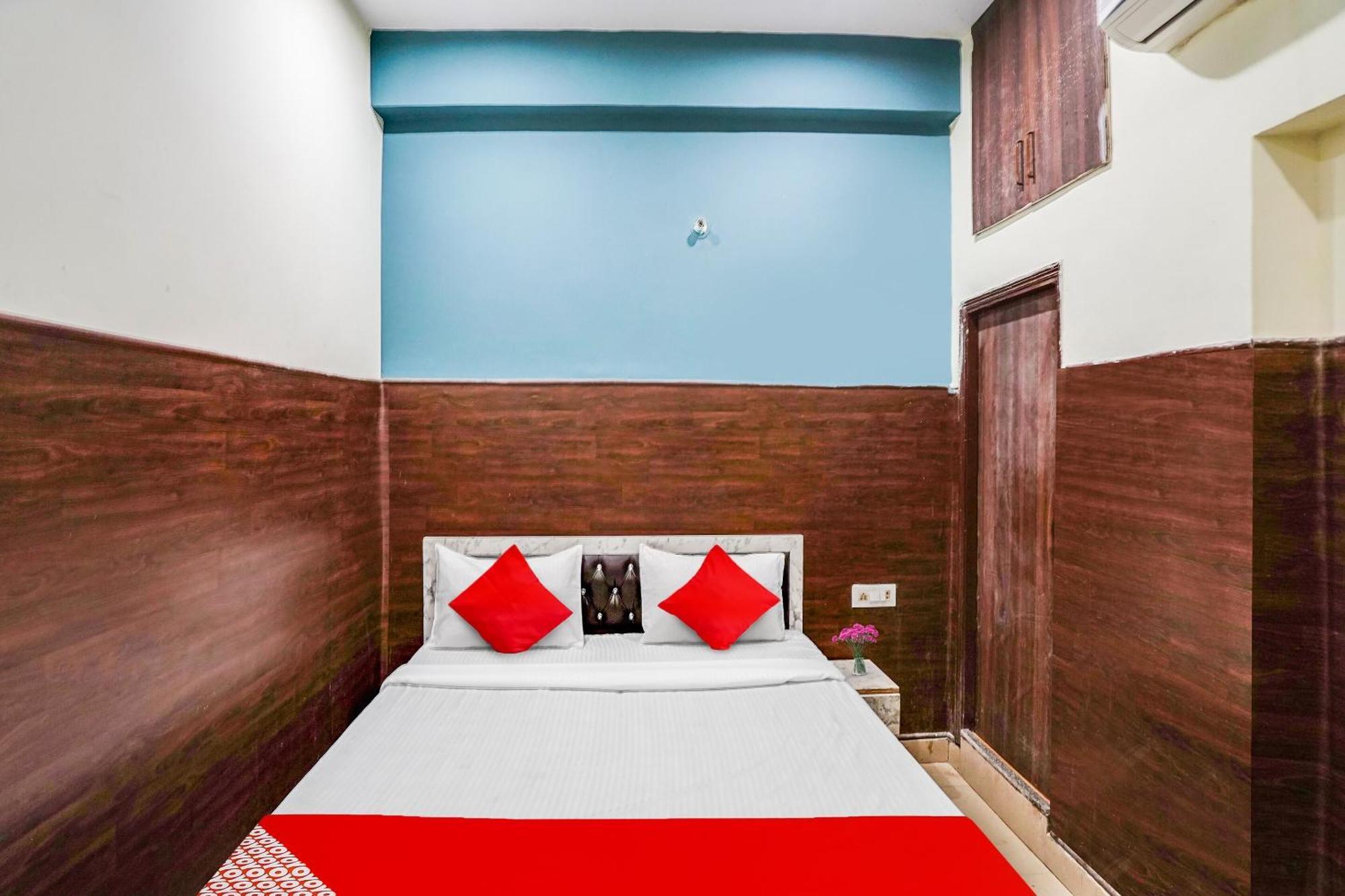Hotel O Dream Palace Inn Noida Zewnętrze zdjęcie