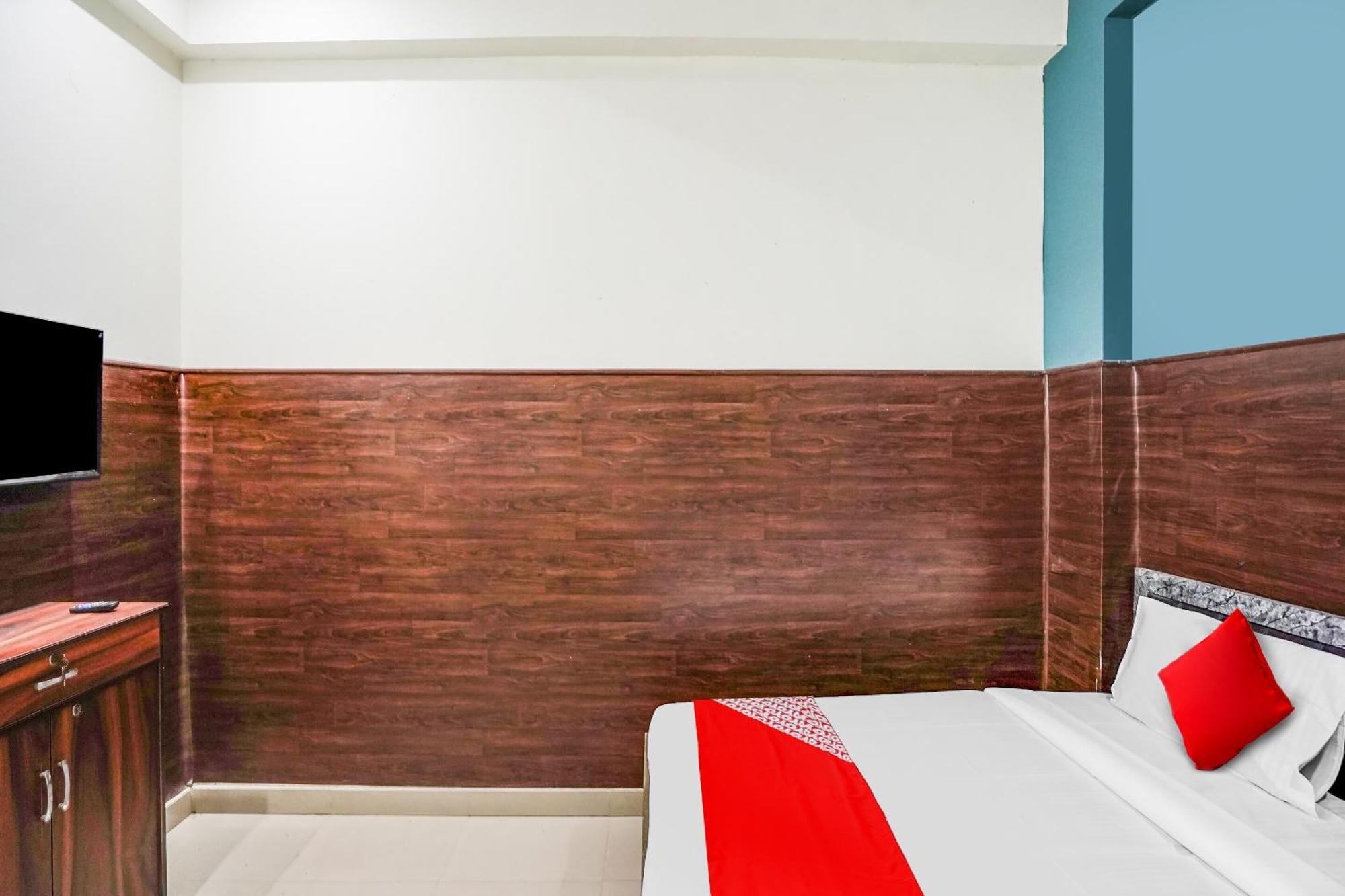 Hotel O Dream Palace Inn Noida Zewnętrze zdjęcie